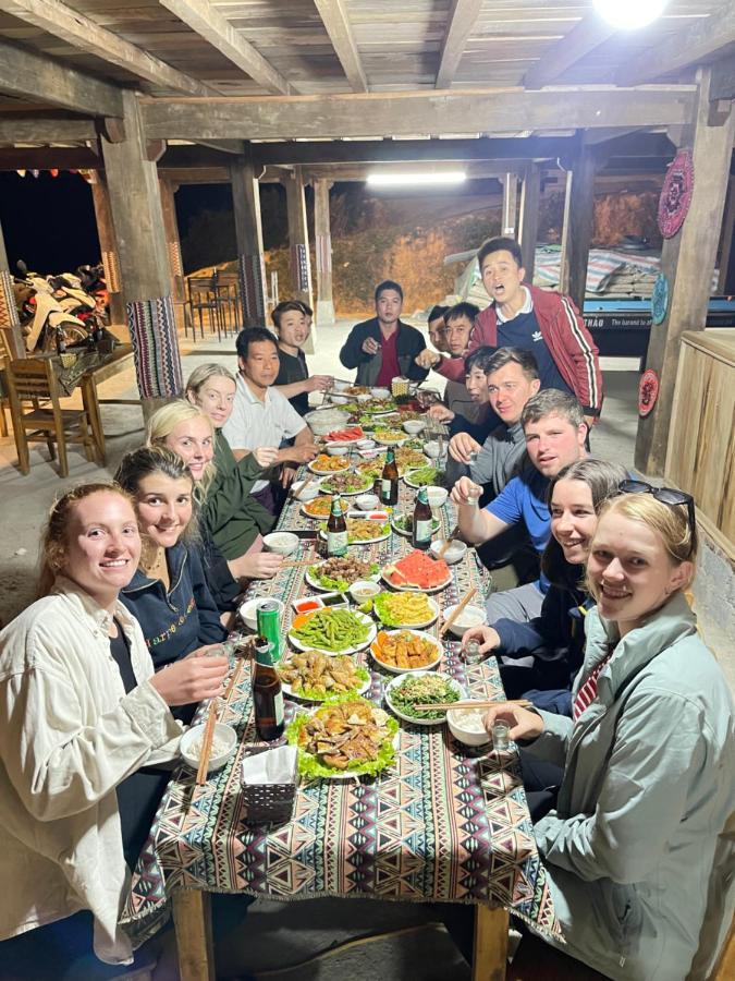 Du Gia Cozy Homestay & Tours Làng Cac Exteriér fotografie