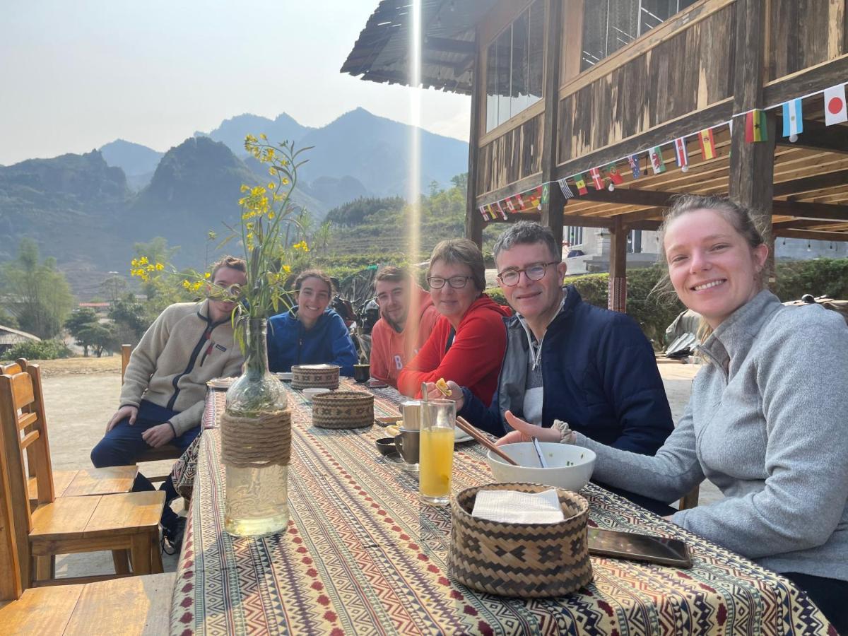 Du Gia Cozy Homestay & Tours Làng Cac Exteriér fotografie
