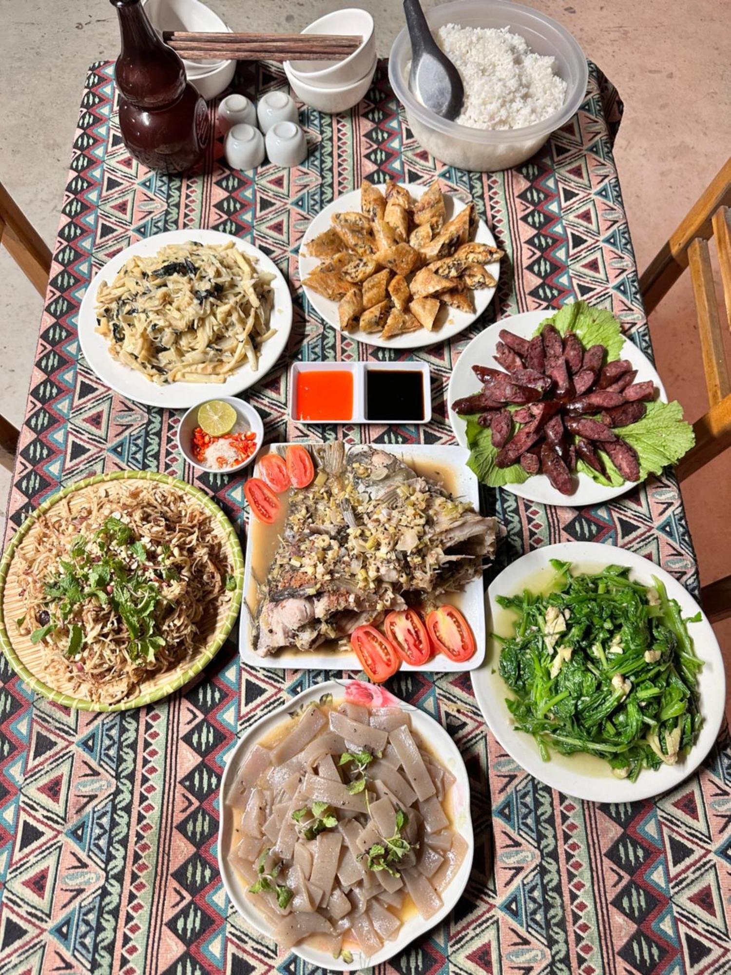 Du Gia Cozy Homestay & Tours Làng Cac Exteriér fotografie